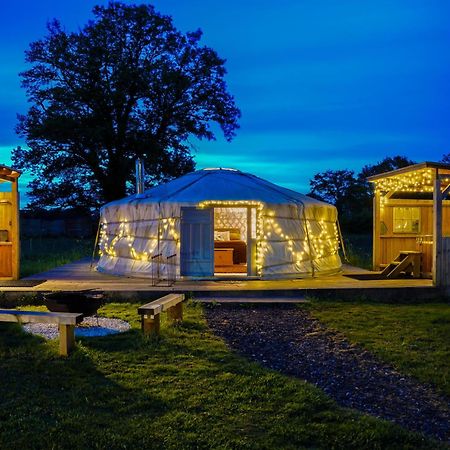 Glamp And Tipple Ltd Hotel Great Ellingham Kültér fotó