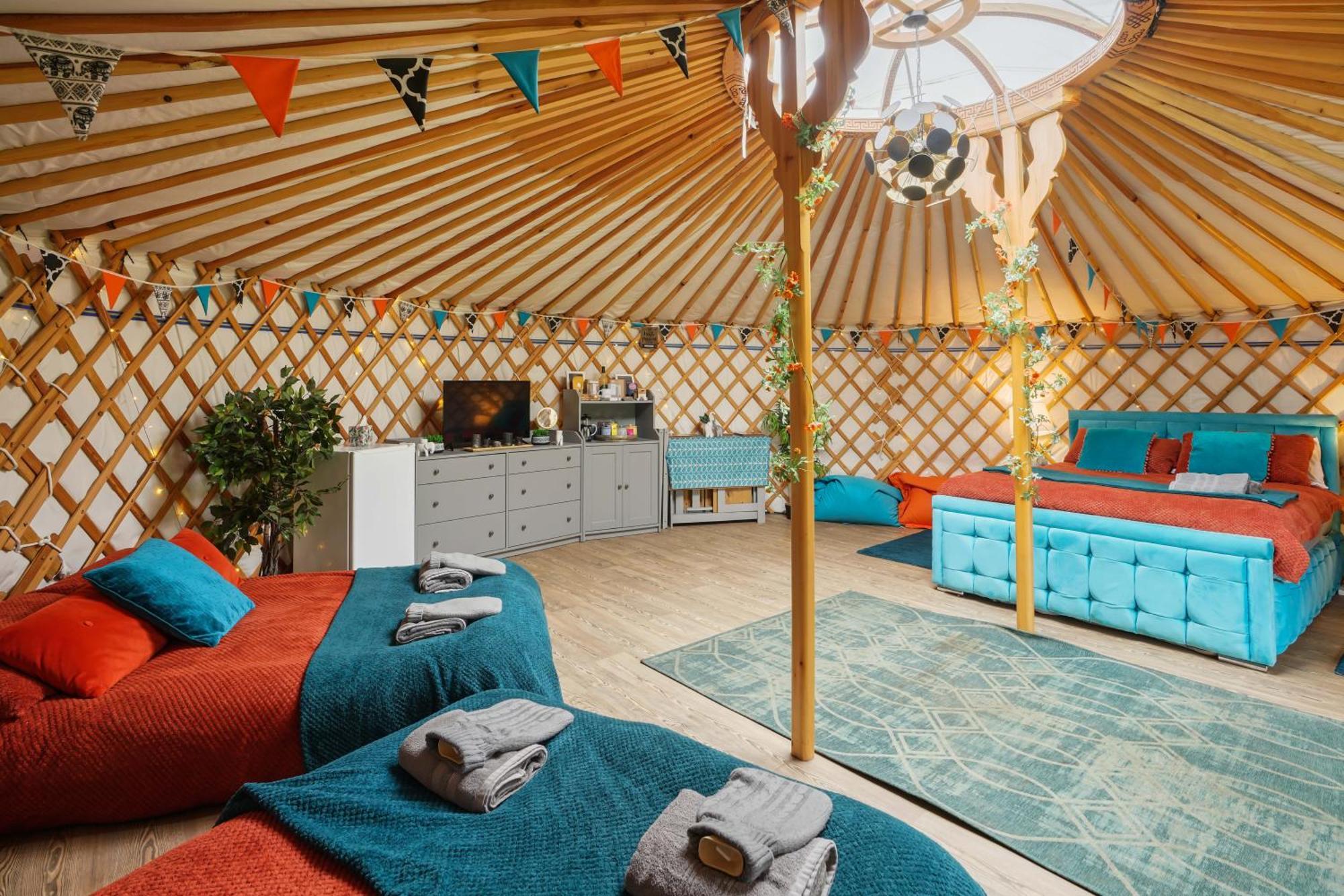 Glamp And Tipple Ltd Hotel Great Ellingham Kültér fotó